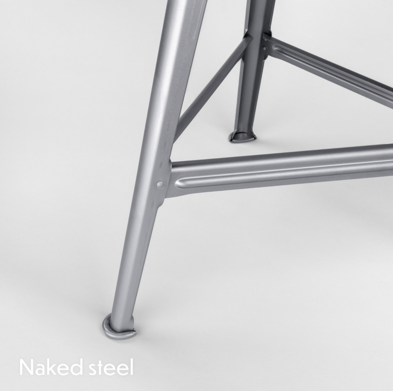 ROWAC Schemel – Modell I - 50 cm Esche schwarz naked steel